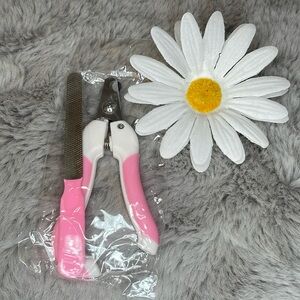 Pet clippers and nail file